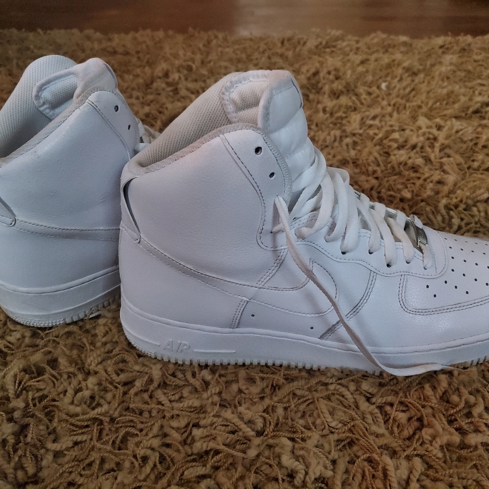 Nike Men's Air Force 1 High 07